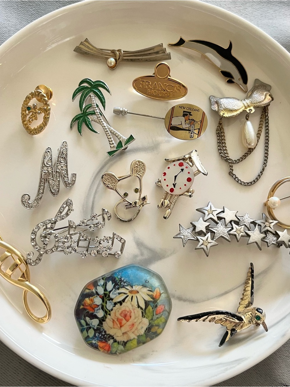 Assorted Women's Decorative Brooch Pin - Gold, Silver, Green, Multi